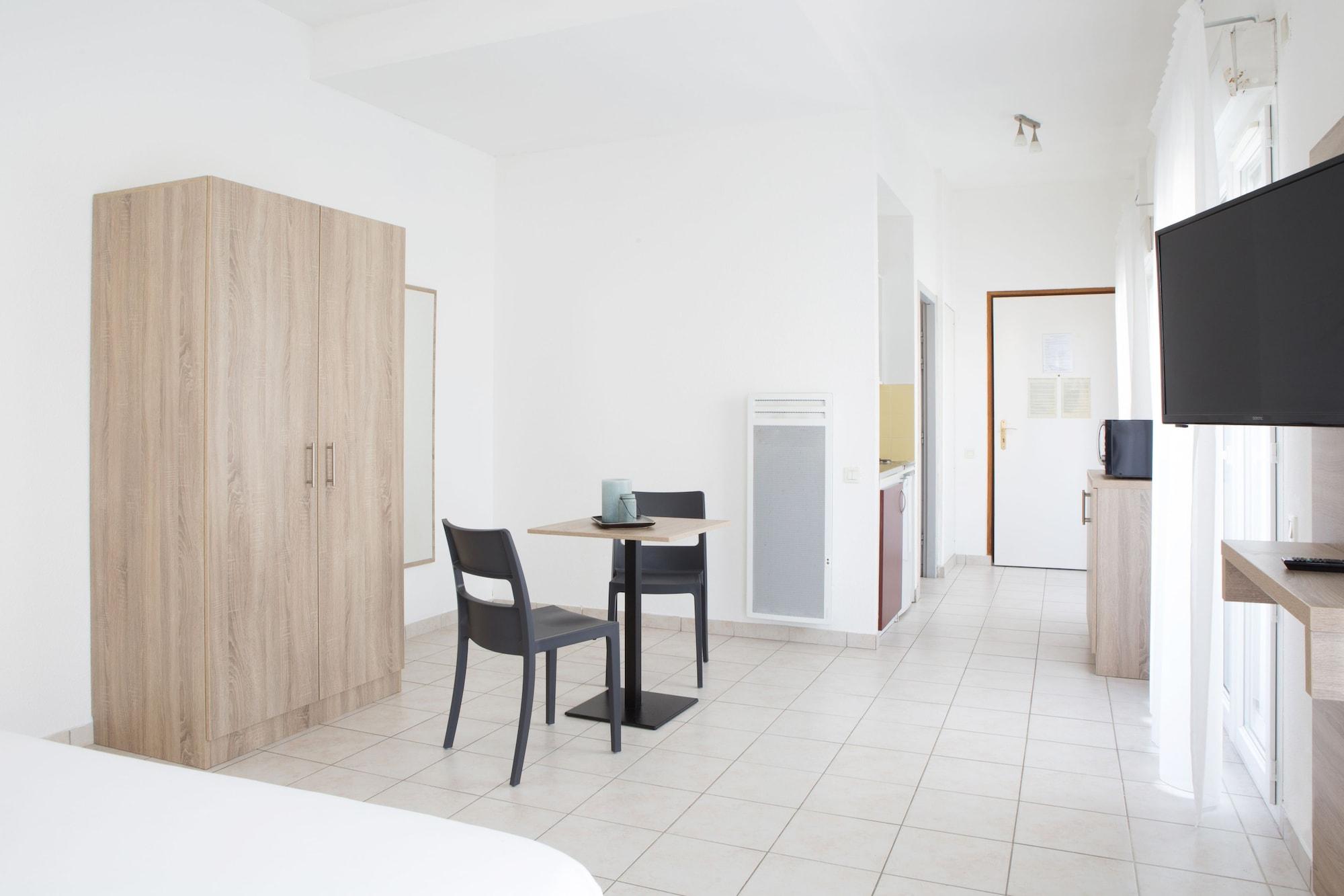 Comfort Aparthotel Divonne La Versoix Exterior photo