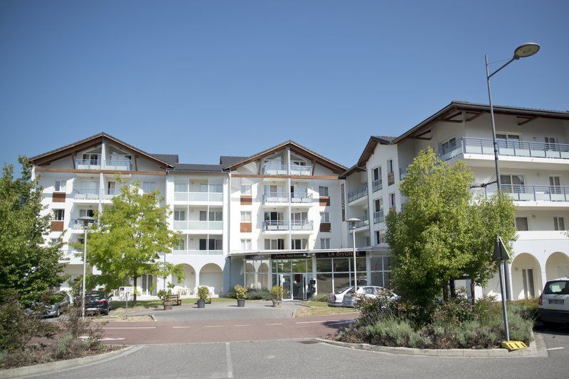 Comfort Aparthotel Divonne La Versoix Exterior photo