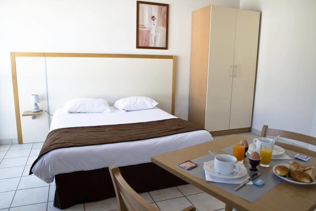 Comfort Aparthotel Divonne La Versoix Exterior photo